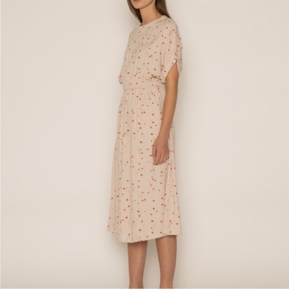 Oak + Fort Floral Print Cream Midi Dress (Small) - Picture 2 of 11